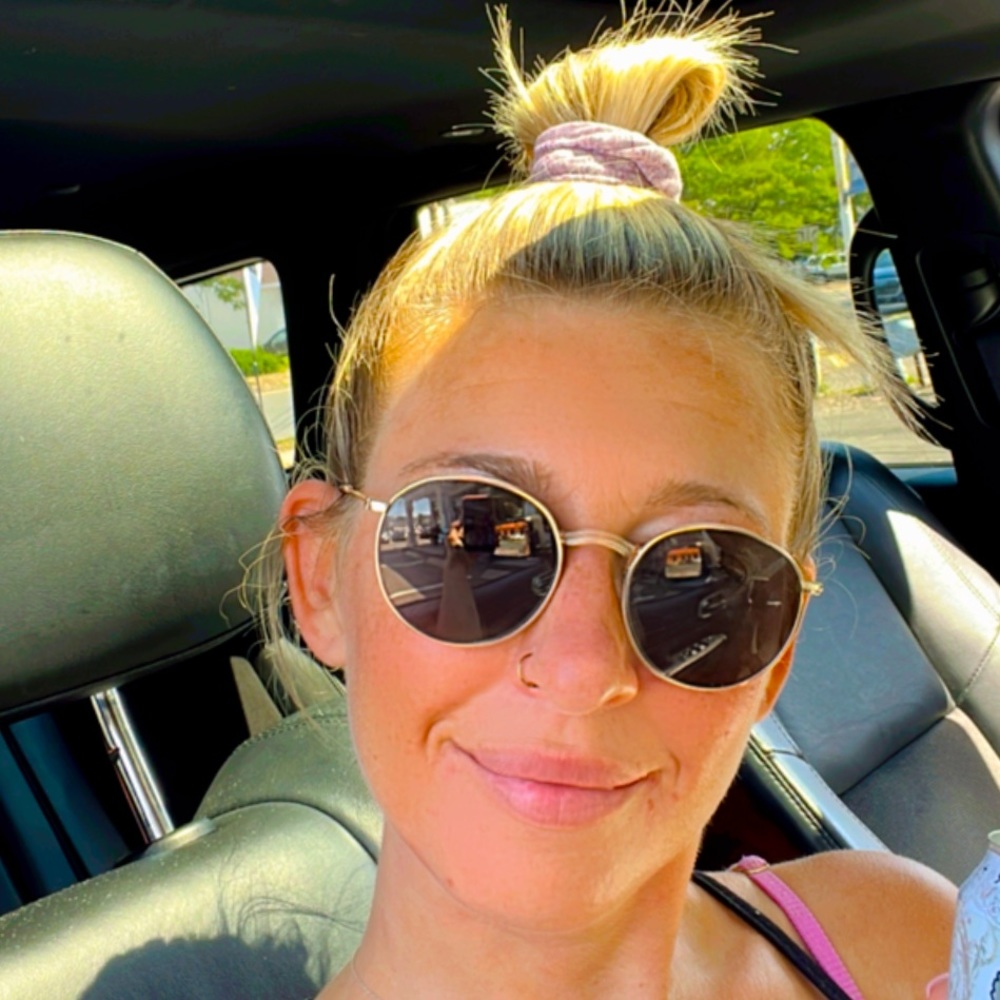 Meet your Posher, Maggie